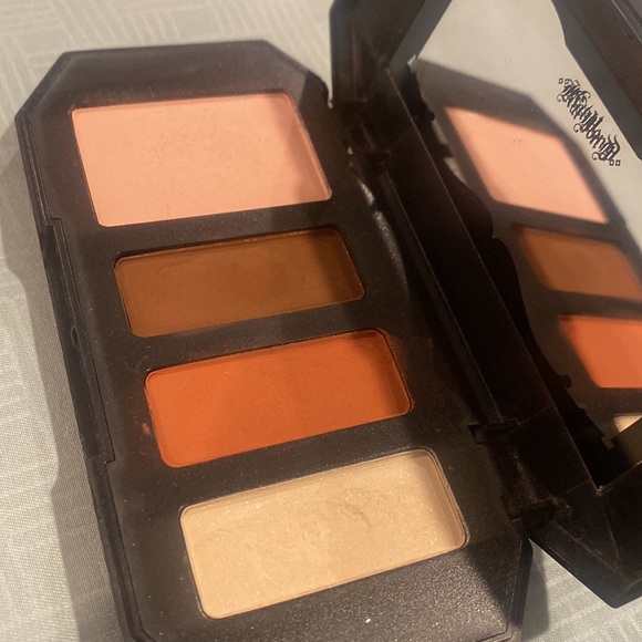 KVD Beauty Kitten Mini: Rust Shade + Light Eyeshadow Palettw - Picture 3 of 4